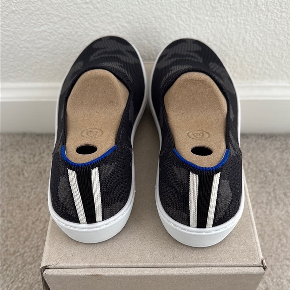 Rothy’s Gray Camo Slip-On Shoes Sneakers - Picture 5 of 6